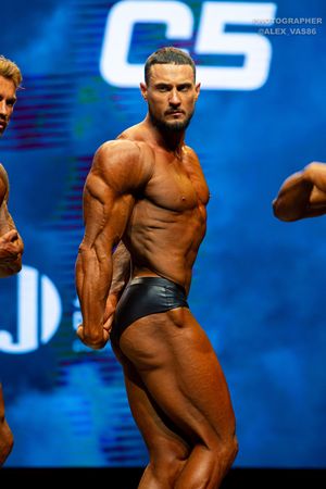 СLASSIC PHYSIQUE НОВИЧКИ